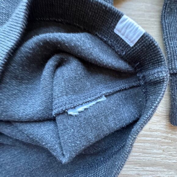 GAP Waffle Long Sleeve Shirt - Size 4 - Picture 3 of 4